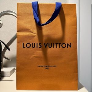 Authentic Louis Vuitton bag. Brand new.